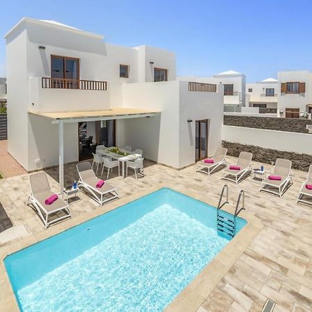 Villa Alicia By Villa Plus Playa Blanca  Bagian luar foto