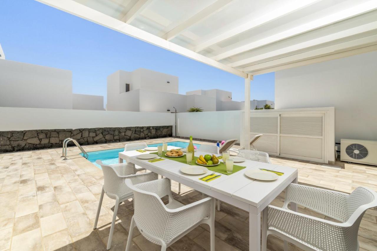 Villa Alicia By Villa Plus Playa Blanca  Bagian luar foto