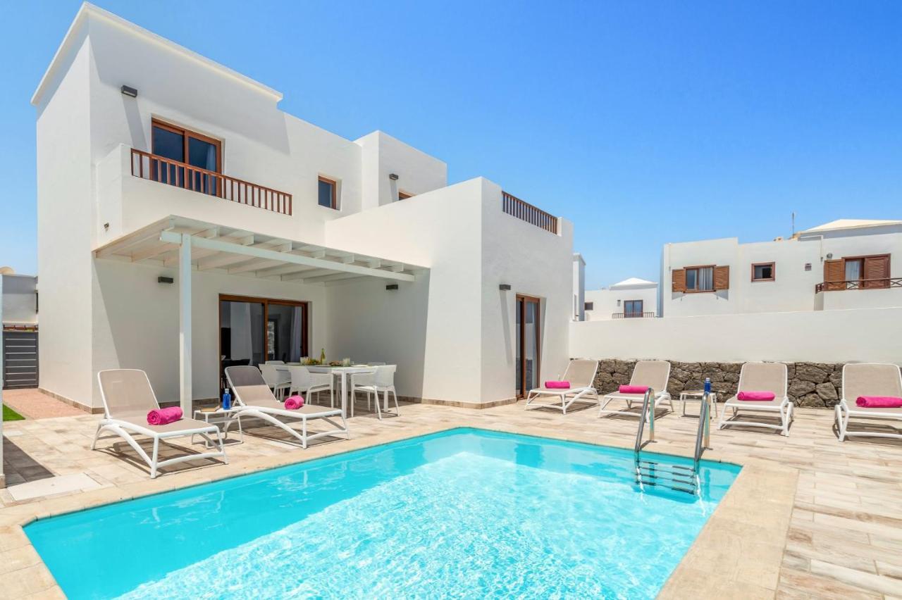 Villa Alicia By Villa Plus Playa Blanca  Bagian luar foto